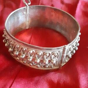 Silver Filigree Bracelet with Geometric Cutouts